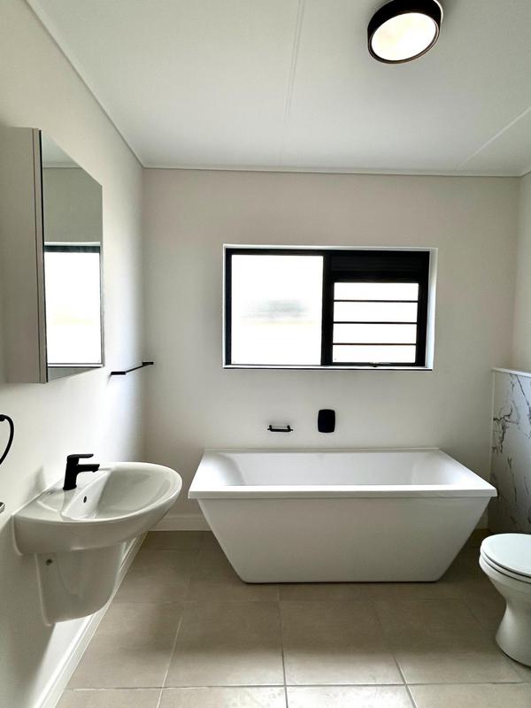 To Let 3 Bedroom Property for Rent in The Huntsman Western Cape